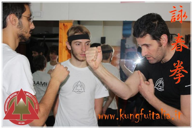 Kung Fu Academy Wing Tjun Chun Tsun Caserta Accademia IMAA Italia Sifu Salvatore Mezzone arti marziali, sport da combattimento, taijiquan, mma, difesa personale (9)